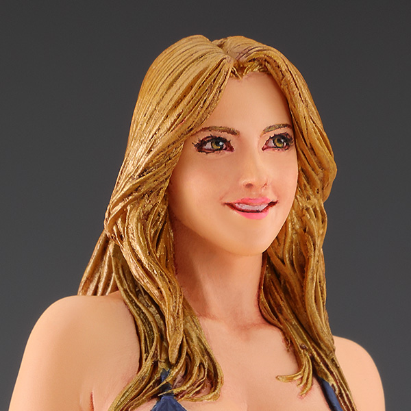 リアル フィギュア ブロンド美人 衣装・スニーカー・椅子付き リアル フィギュア ブロンド美人 衣装・スニーカー・椅子付き